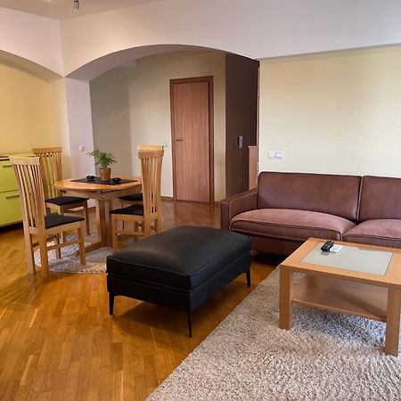 Tina Apartments Skopje Rom bilde