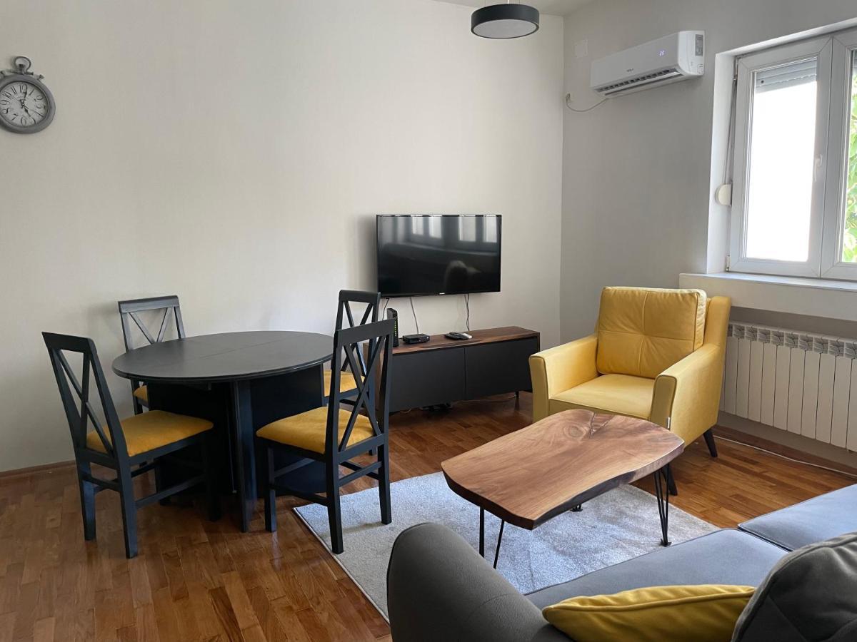 Tina Apartments Skopje Eksteriør bilde