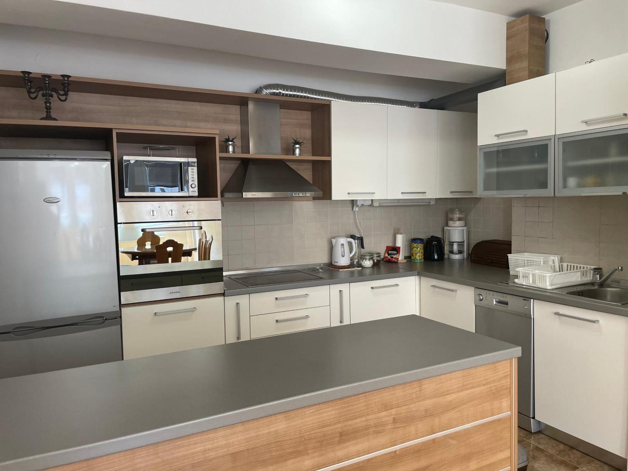 Tina Apartments Skopje Rom bilde
